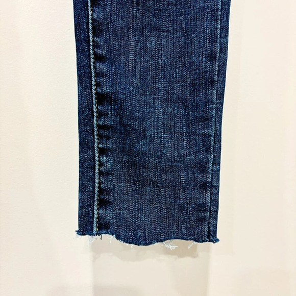 LEVI’S 710 Super Skinny dark blue jeans | Cropped raw hem denim | Size 24 * - Picture 9 of 11